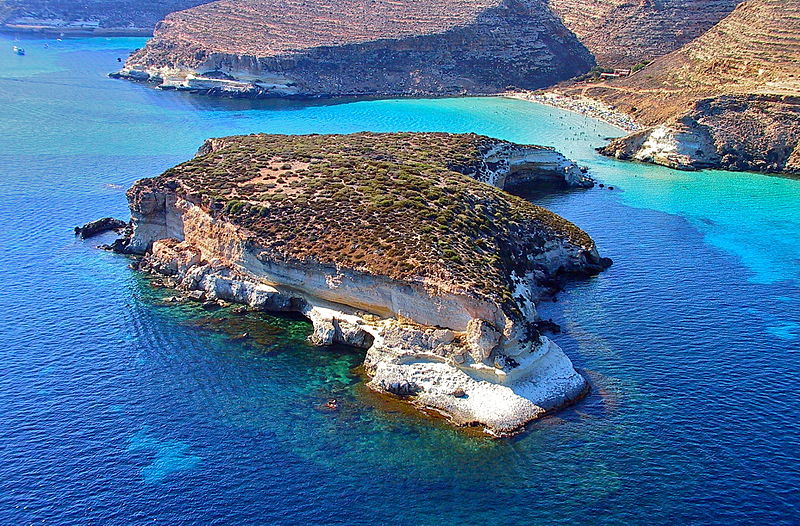 /images/isola-di-lampedusa/mare-lampedusa/Lampedusa-Isola-dei-conigli.jpg